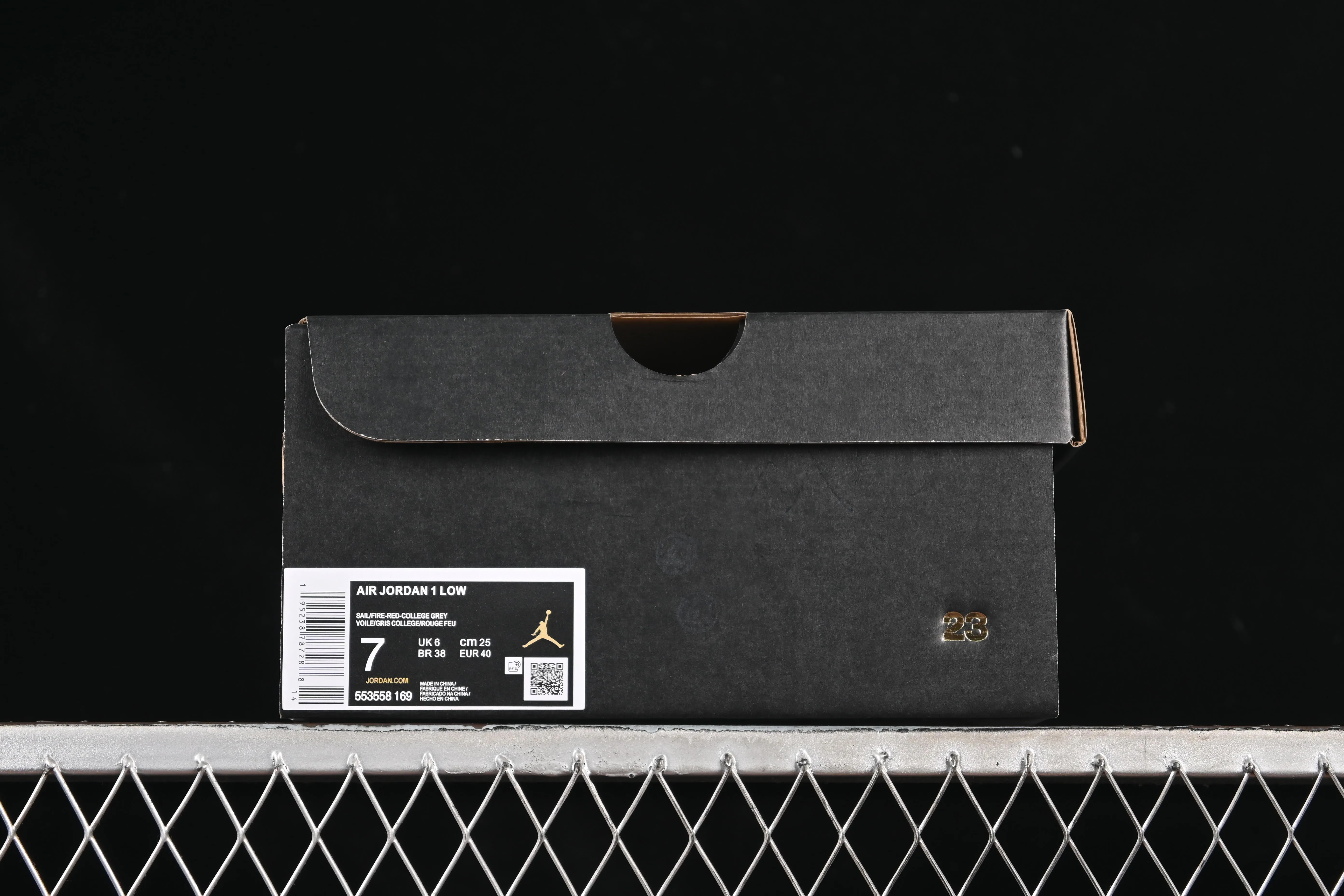 All categories Air Jordan Jordan series basketball shoes Air Jordan 1 Low Air Jordan 1 Low AJ1 Joe 1 meter gray low-top retro cultural basketball shoes 553558-169